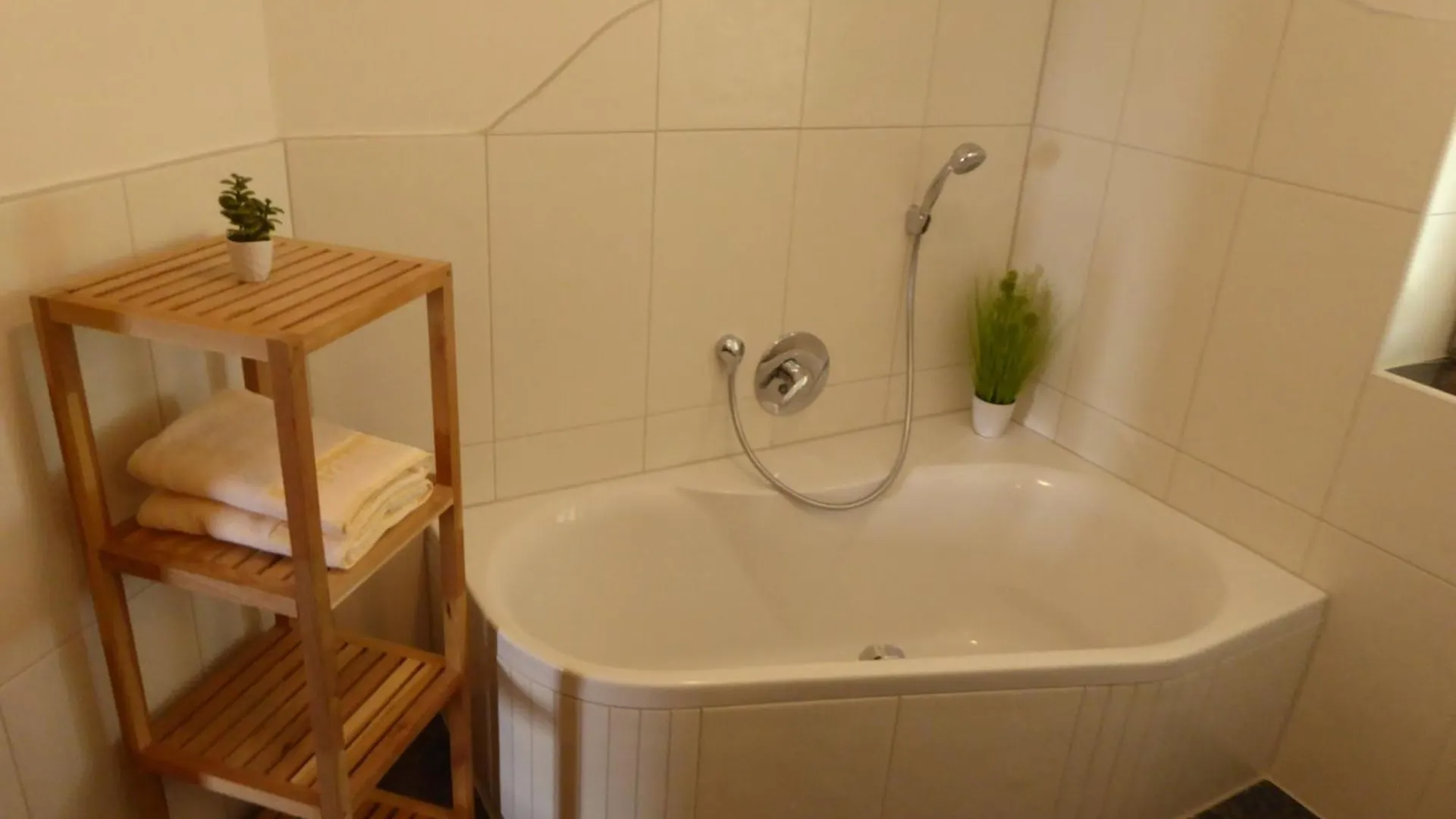 Apartment Ferienwohnungen Florian Pletzenauer Gstadt am Chiemsee