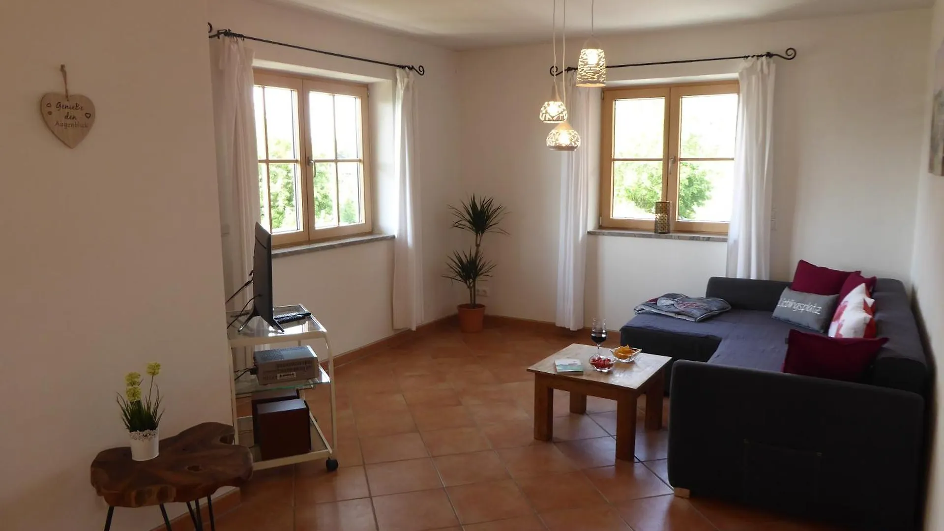 Apartment Ferienwohnungen Florian Pletzenauer Gstadt am Chiemsee Germany